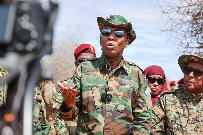 Xamse oo sheegay in dowladda u guureyso jiidaha hore.jpg